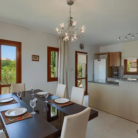 Aphrodite Hills Junior Junior Fz02 Air Conditioning 3 Bedrooms Villa
