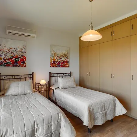 Willa Aphrodite Hills Junior Junior Fz02 Air Conditioning 3 Bedrooms Pafos